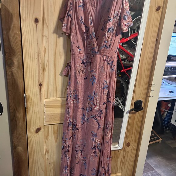 Lulu's dress size small - Picture 2 of 4